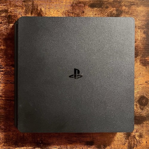 Sony playstation slim 1tb - 4,