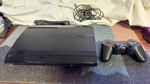 Playstation ultra slim - 3,